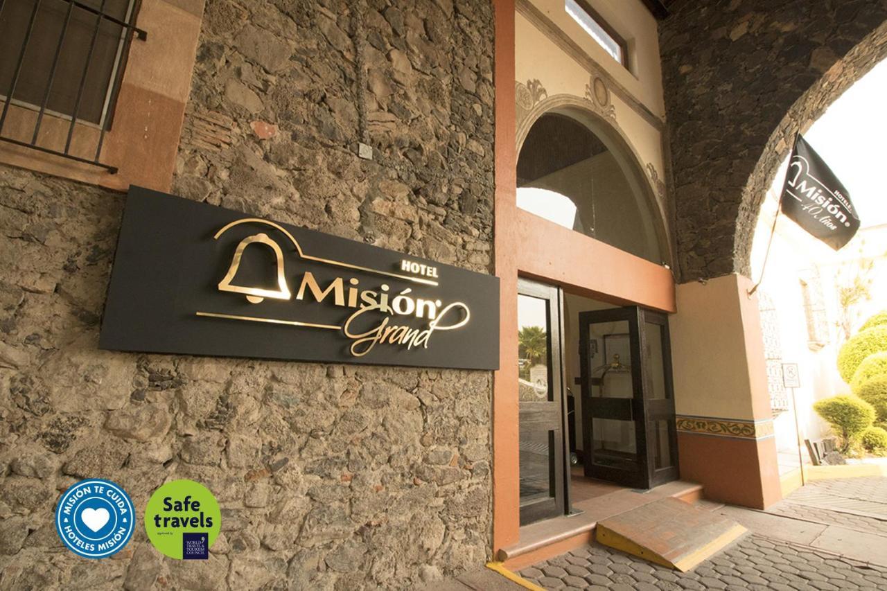 Hotel Mision Grand Juriquilla Exterior foto