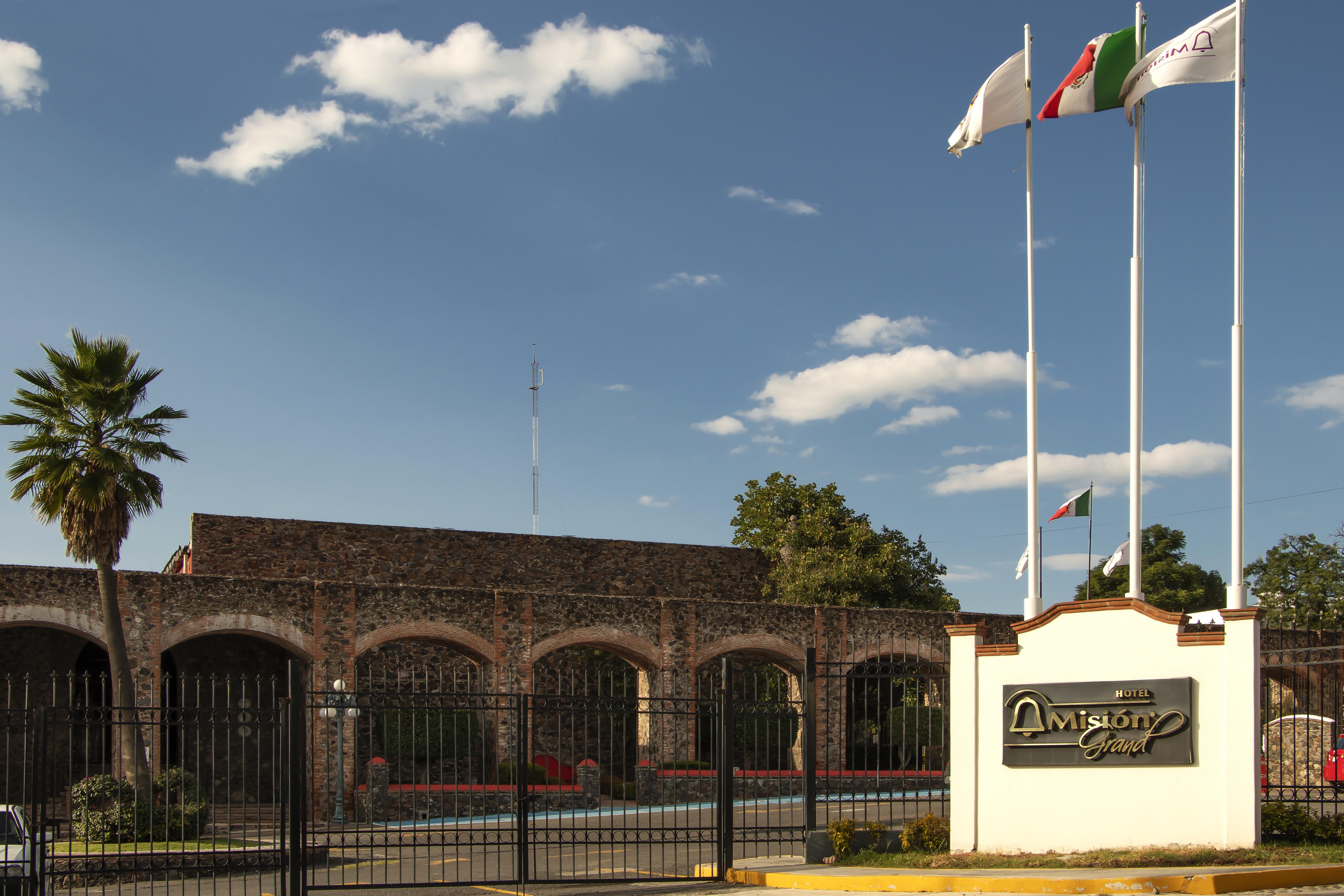 Hotel Mision Grand Juriquilla Exterior foto